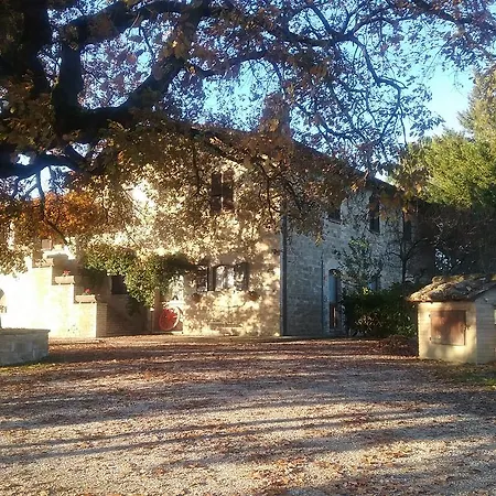 Il Casale Della Quercia אסיסי